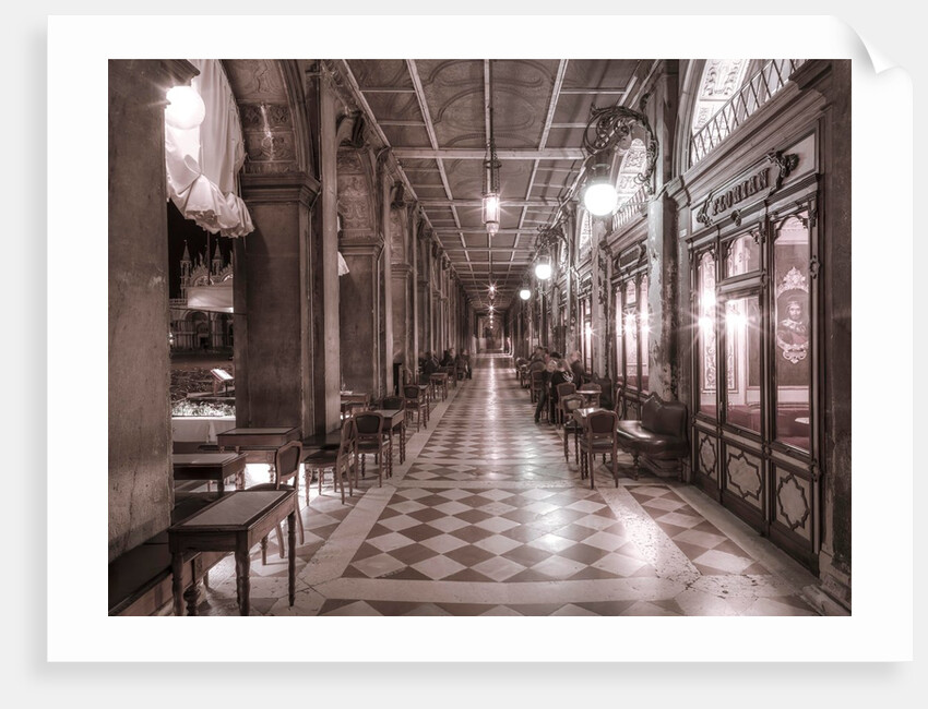 Cafe in Venice by Assaf Frank